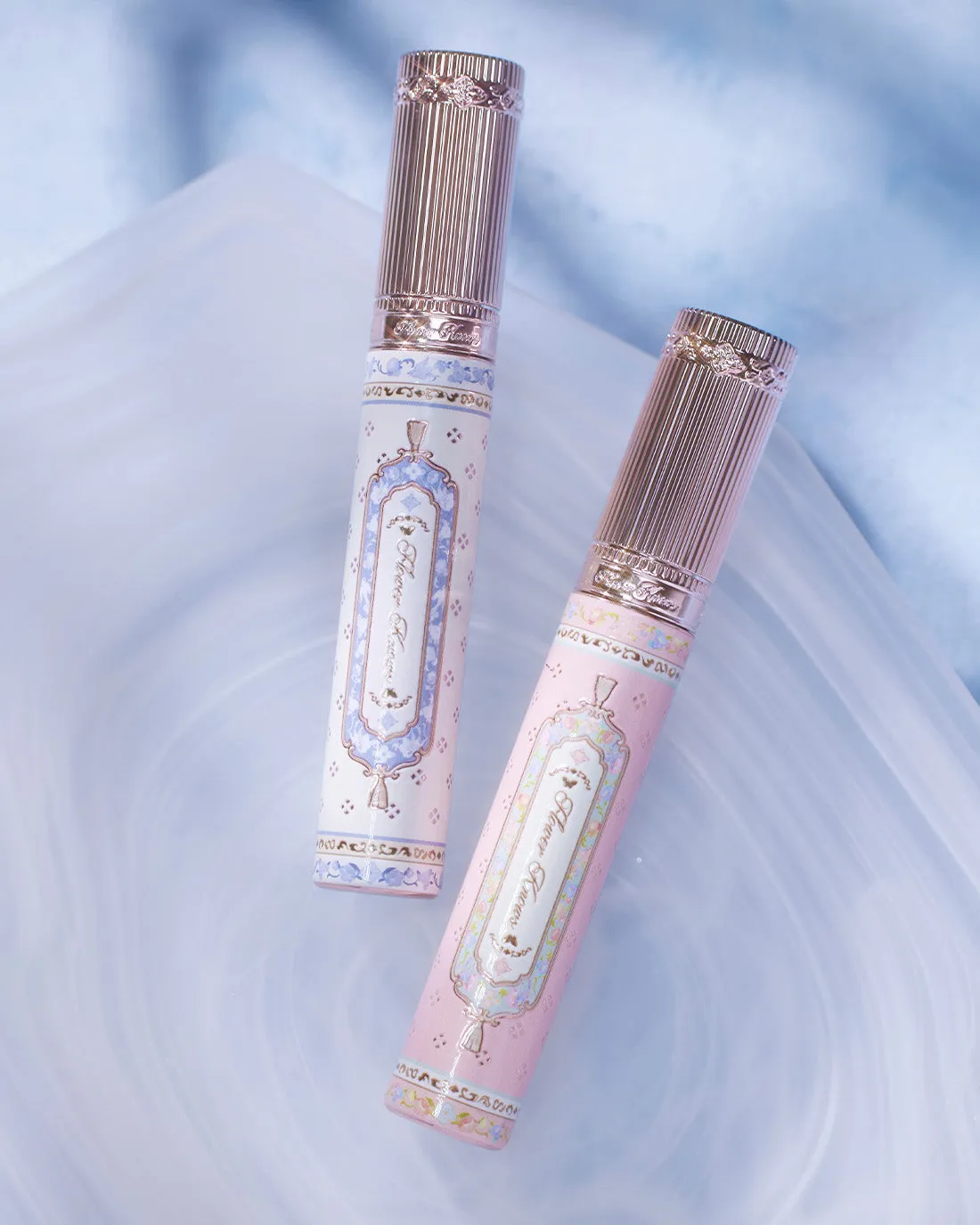 Butterfly Cloud Collar Mascara