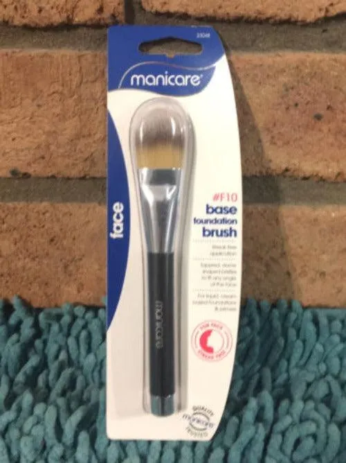 Manicare 23048 Foundation Brush